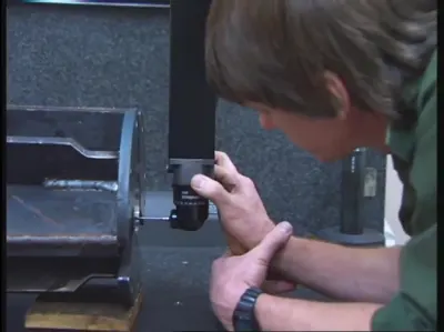 筒状组件端部的人工检查